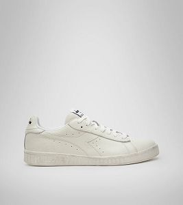 Diadora Game L Low Waxed Men's Trainers White / Black | 105796-UK