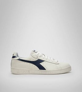 Diadora Game L Low Waxed Women's Trainers White / Navy | 759061-UK