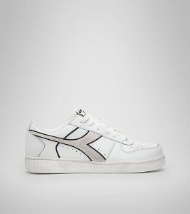 Diadora Magic Basket Low Icona Leather Men's Trainers White / Grey / Black | 430925-UK