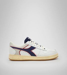 Diadora Magic Basket Low Icona Men's Trainers White / Blue / Red | 362140-UK