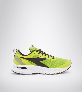 Diadora Mythos Blushield Volo Men's Running Shoes Yellow / Green / Black | 824510-UK