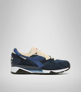 Diadora N9002 Overland Men's Trainers Blue / Beige | 521470-UK