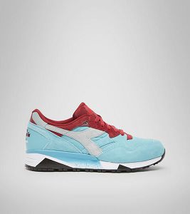 Diadora N9002 Overland Men's Trainers Blue / Grey / Red | 546312-UK