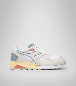 Diadora N9002 Overland Men's Trainers White / Grey / Green | 541082-UK