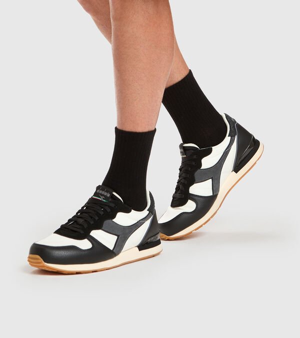 Diadora Camaro Icona Men's Trainers Black / White | 473265-UK