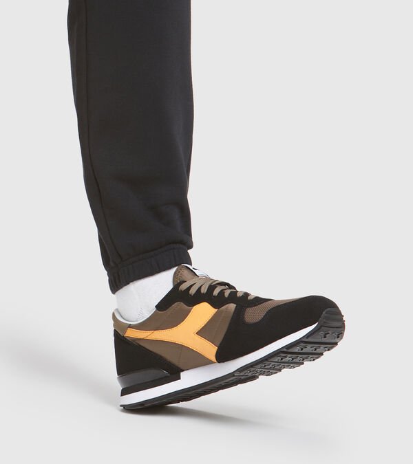 Diadora Camaro Men's Trainers Black / Yellow / Brown | 472910-UK