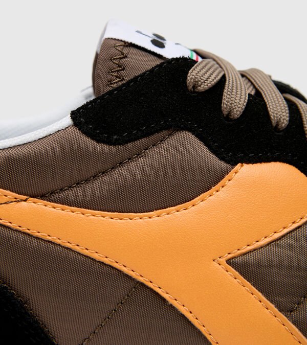 Diadora Camaro Men's Trainers Black / Yellow / Brown | 472910-UK