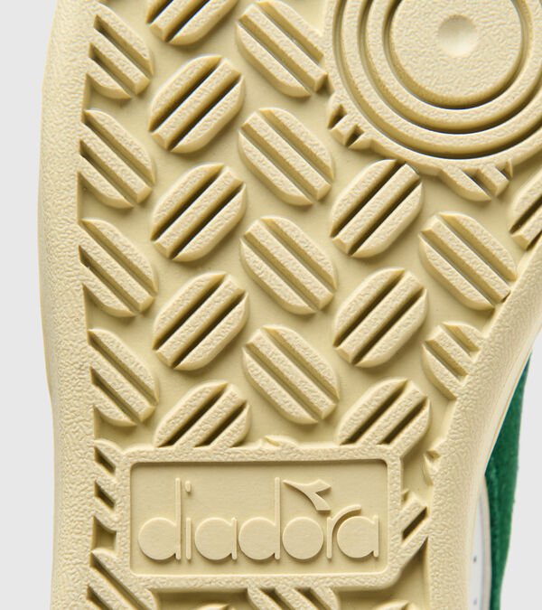 Diadora Magic Basket Low Suede Leather Women's Trainers Green / White | 852364-UK