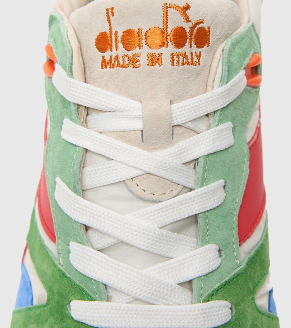 Diadora N9000 Monopoli Men's Trainers Multicolor | 152986-UK