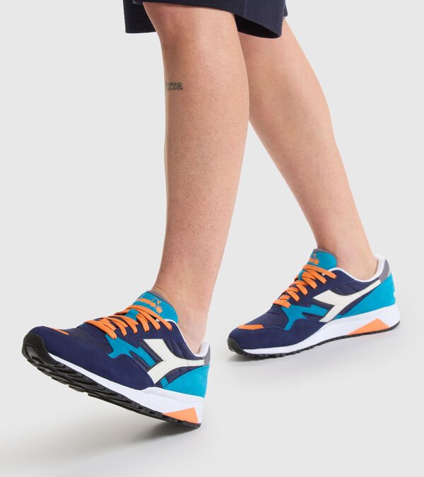 Diadora N902 Women's Trainers Blue / Orange / White | 315849-UK