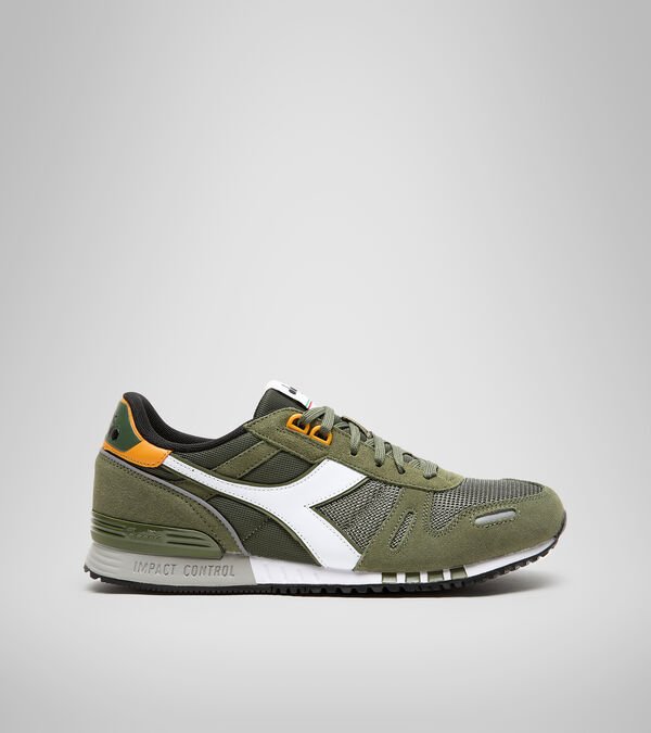 Diadora Titan Men\'s Trainers Green / White | 940276-UK